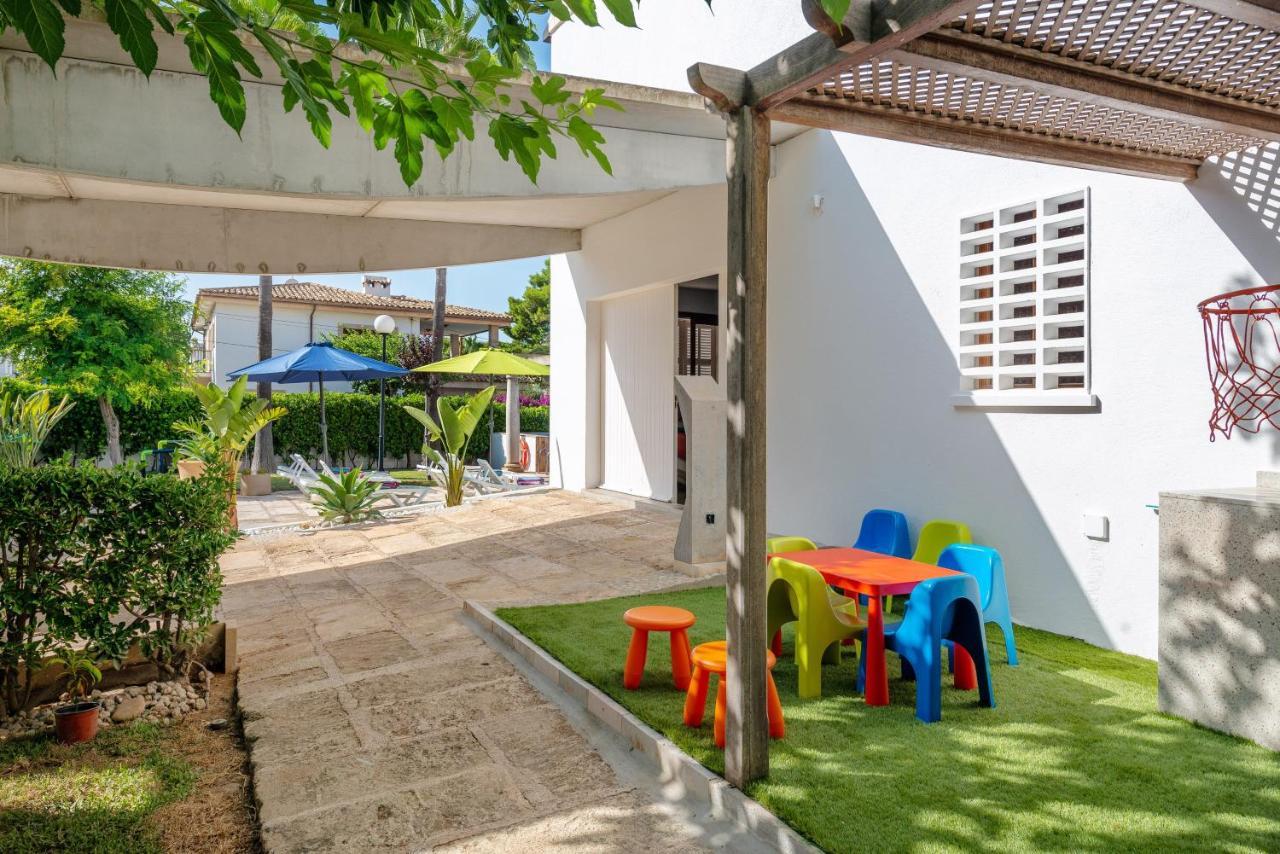 Villa Estrel Can Picafort  Esterno foto